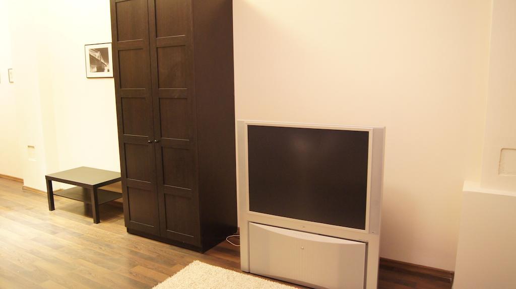 Budapest Suites Room photo